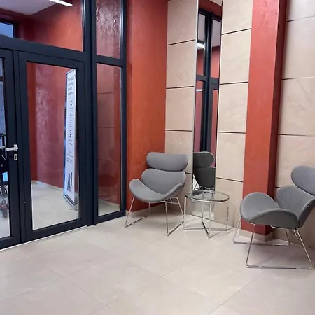 A-brilliant, New! Spacious & Modern In Whit Garage * Varna