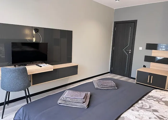 Lejlighed A-brilliant, New! Spacious & Modern In Whit Garage