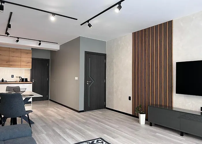 A-brilliant, New! Spacious & Modern In Whit Garage Lejlighed *