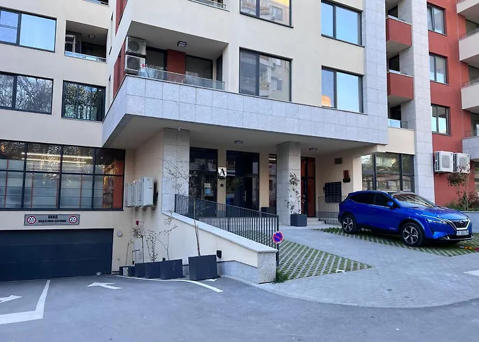 Lejlighed A-brilliant, New! Spacious & Modern In Whit Garage Varna