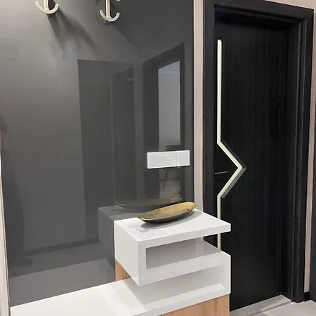 Apartmán A-brilliant, New! Spacious & Modern In Whit Garage Varna