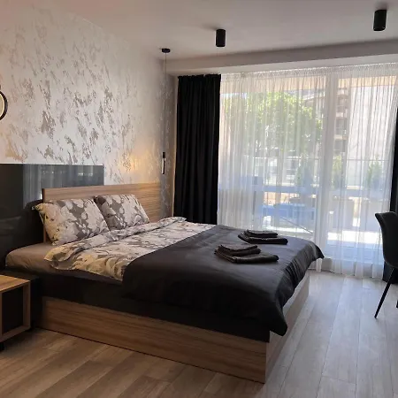 A-brilliant, New! Spacious & Modern In Whit Garage Apartament Varna