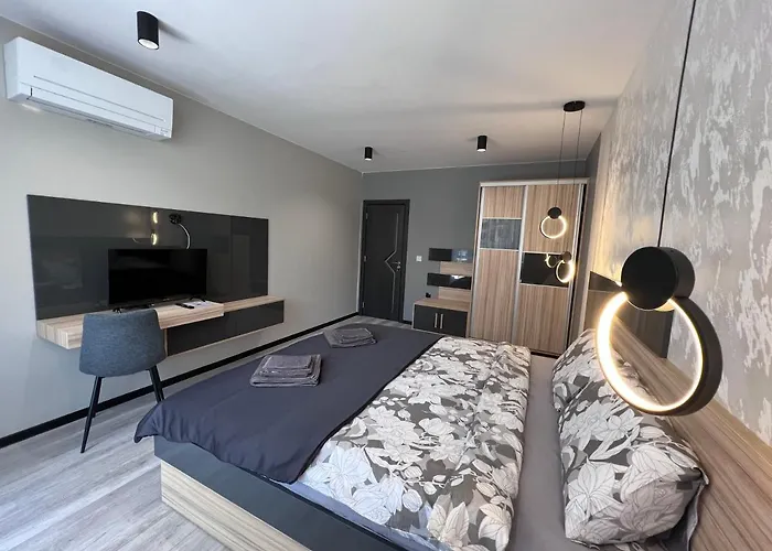 Apartamento A-brilliant, New! Spacious & Modern In Whit Garage